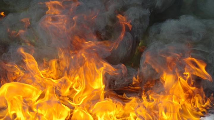Flame And Dark Smoke 4K Art - Animated Live Wallpaper - Live Desktop 