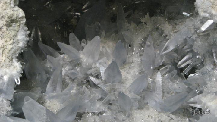 Quartz Crystal Wallpaper -