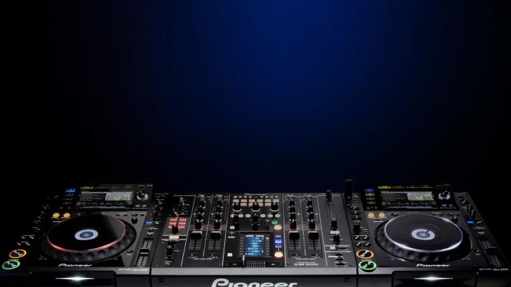 DJ Wallpapers HD \/ Desktop and Mobile Backgrounds