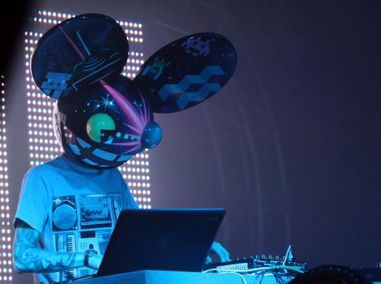 Deadmau5 HD Wallpaper | Background Image | 3000x2237 | 478496 
