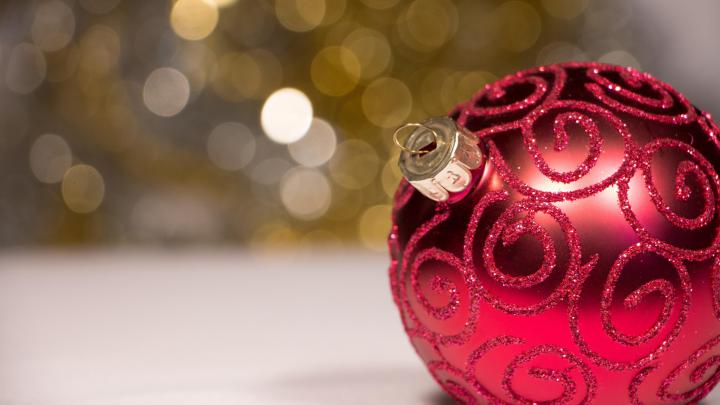 Elegant Christmas ornament HD desktop wallpaper : Widescreen : High 