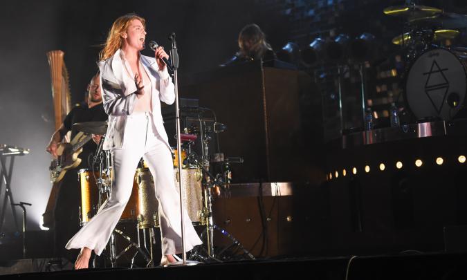Florence Welch Wallpapers Images Photos Pictures Backgrounds