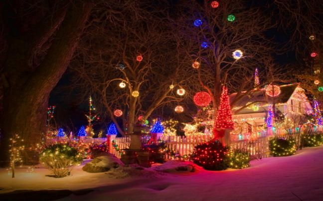 Holiday Desktop Backgrounds (66+ images)
