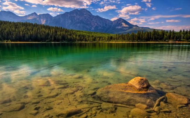 World Most Beautiful Lake Wallpapers | Most beautiful places in the 