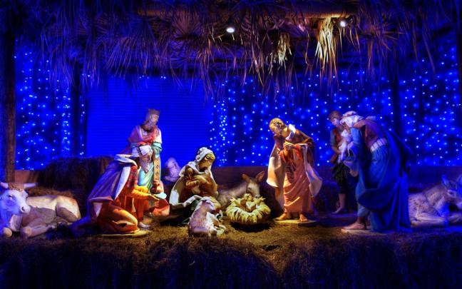 Nativity Scene Desktop Wallpaper \u00b7\u2460 