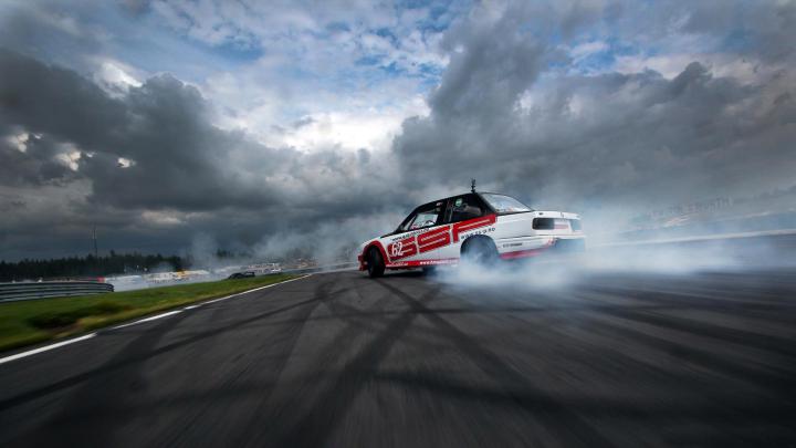 [44+] Drifting Wallpaper HD 
