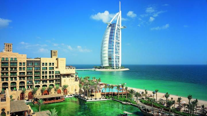 Dubai Cityscape Papel de Parede HD | Plano de Fundo | 1920x1080 | 