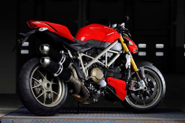 [49+] Ducati HD Wallpaper 