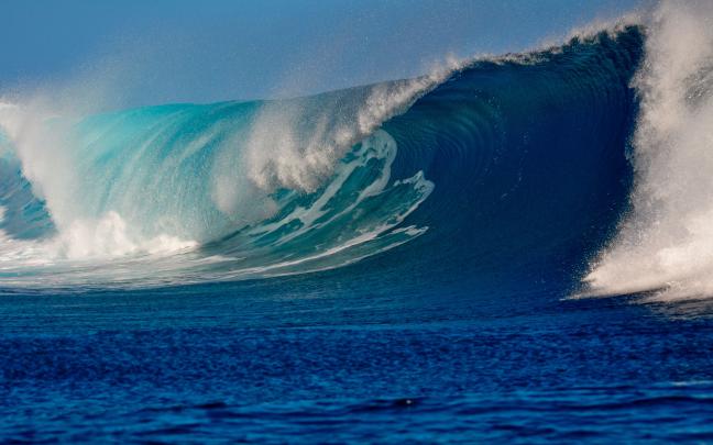 13 Free Ocean Wallpapers For Your Desktop or Phone