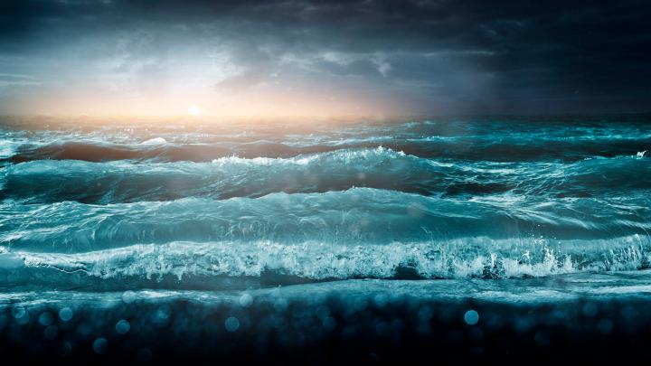 Night Ocean Desktop Theme for Windows 10