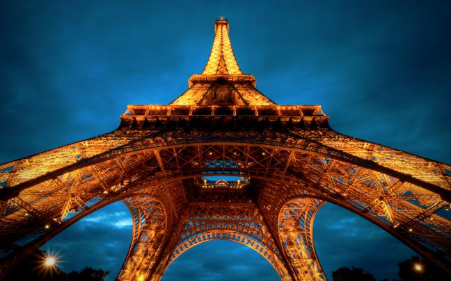 Eiffel Tower Wallpapers