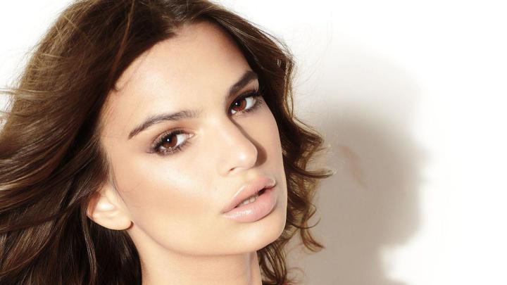 Free download Emily Ratajkowski wallpapers [1920x1080] for your Desktop 