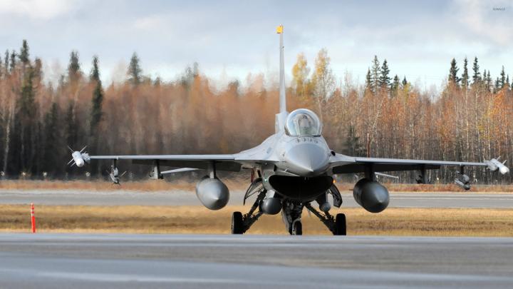 General Dynamics F-16 Fighting Falcon [26] wallpaper - Aircraft 