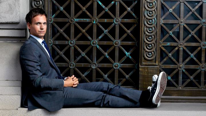 Harvey Specter Wallpaper -
