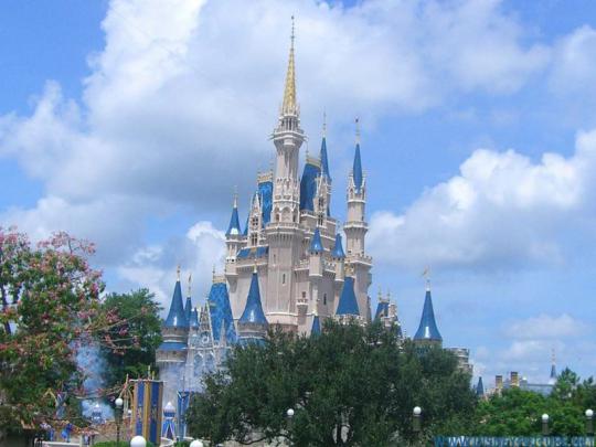 [49+] High Resolution Disney Wallpaper 