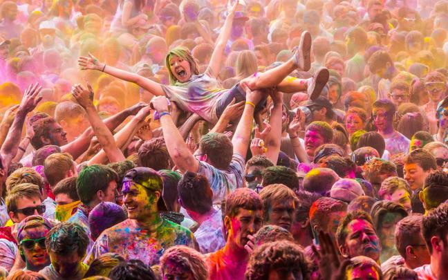 Holi Festival Wallpapers High Quality | Download Free