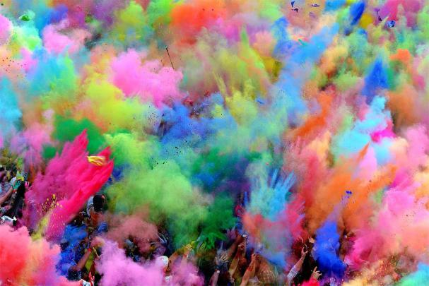 [97+] Holi Festival Wallpapers 