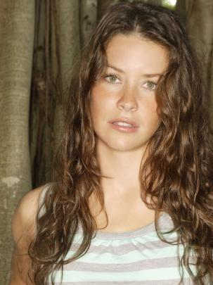 Free download Wallpapers Hollywood Actress HD Wallpapers Evangeline 