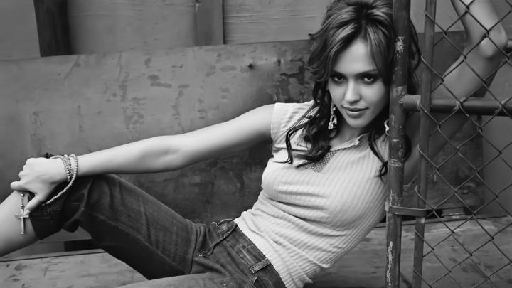 Jessica Alba Wallpapers for Your Desktop - Celebania