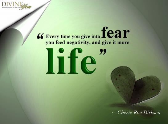 Life-Quotes-Of-Fear-HD-Wallpapers-for-desktop - HD Wallpaper