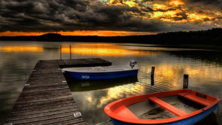 Silent Evening Boats HD Wallpaper Wallpaper for Desktop 1920x1080 Full HD