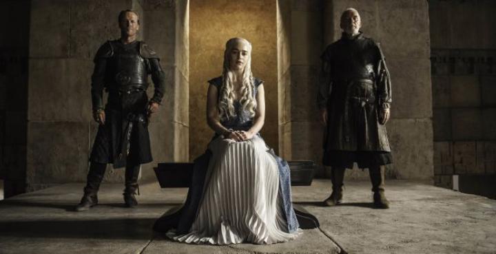 Desktop wallpaper daenerys targaryen, emilia clarke, tv show, game of 