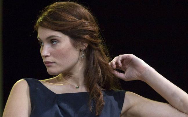 Wallpaper Gorgeous, brunette, Gemma Arterton | Celebrity wallpapers 