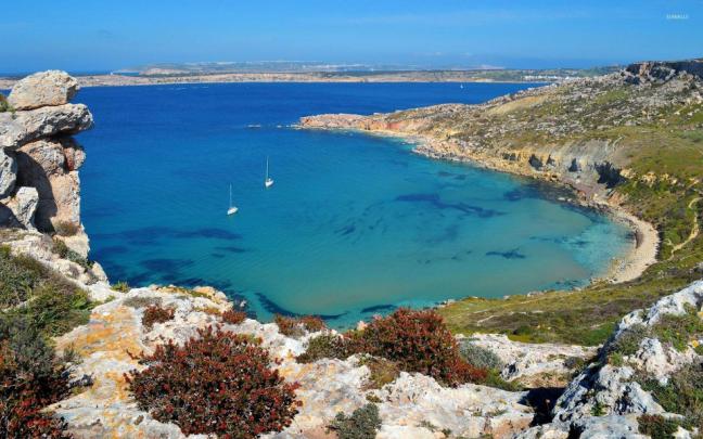 Download Bay in Malta Ultra HD 4K 2020 iPhone Wallpaper - GetWalls.io