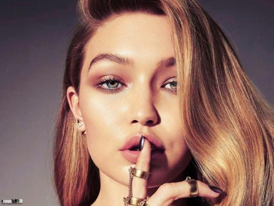 Gigi Hadid Wallpaper Desktop - My Wallpaper Desaign
