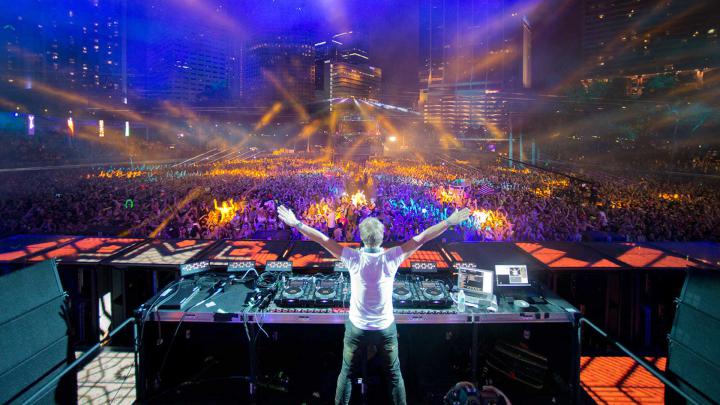 [40+] Ultra Music Festival Wallpaper 