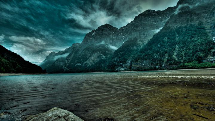 Unique HD Wallpaper -