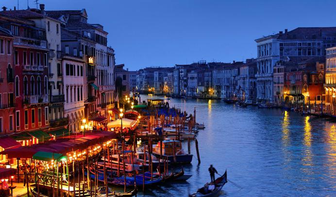 [52+] Venice HDR Wallpaper 