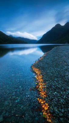 Vertical Wallpapers - 4k, HD Vertical Backgrounds on WallpaperBat
