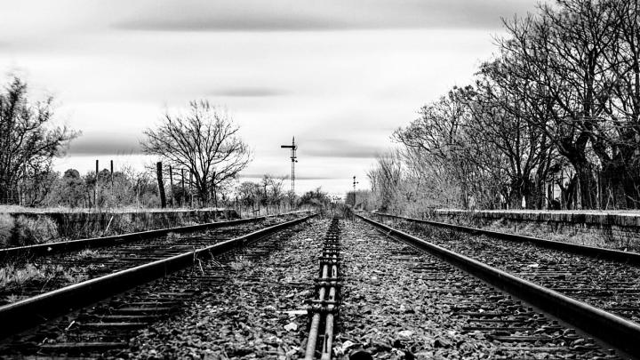 70 HD Black And White Wallpapers For Free Download (Resolution 1080p)
