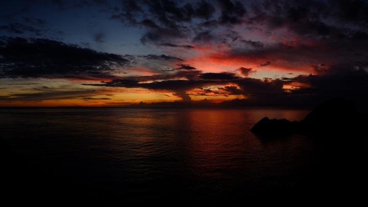 Dark Desktop Background \u00b7\u2460 