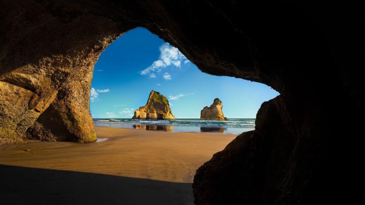 [44+] Windows 10 Free Desktop Wallpapers 