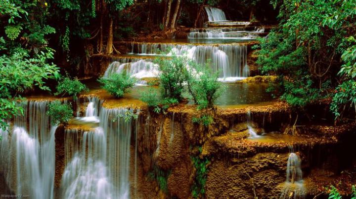 Amazing Cascade, 1366x768 pixels : Wallpapers tagged Waterfalls 