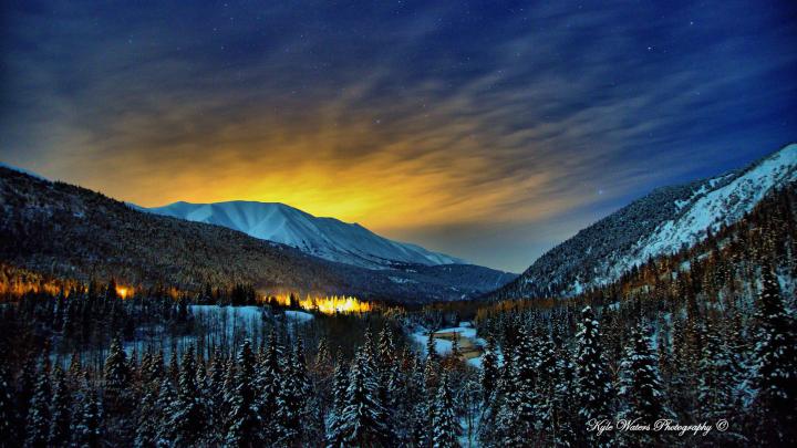 [67+] Winter Night Wallpaper 
