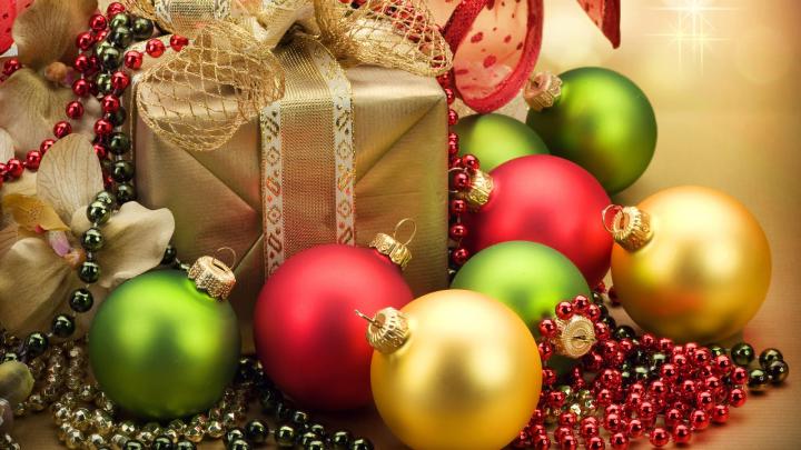 Free High-Definition Wallpapers: Free Christmas HD Wallpaper and 