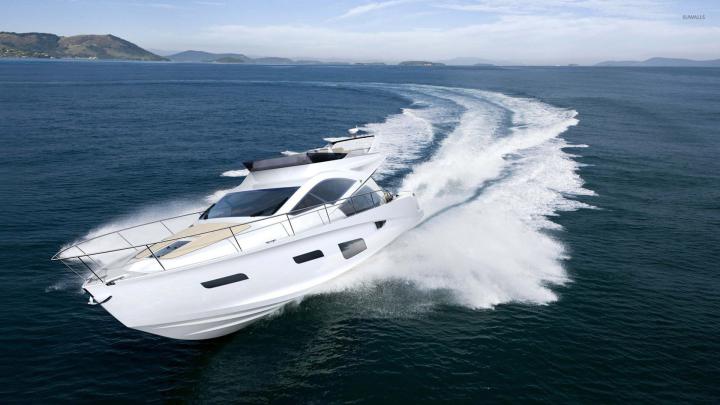 Intermarine 55 luxury yacht wallpaper - Photography wallpapers - #29196