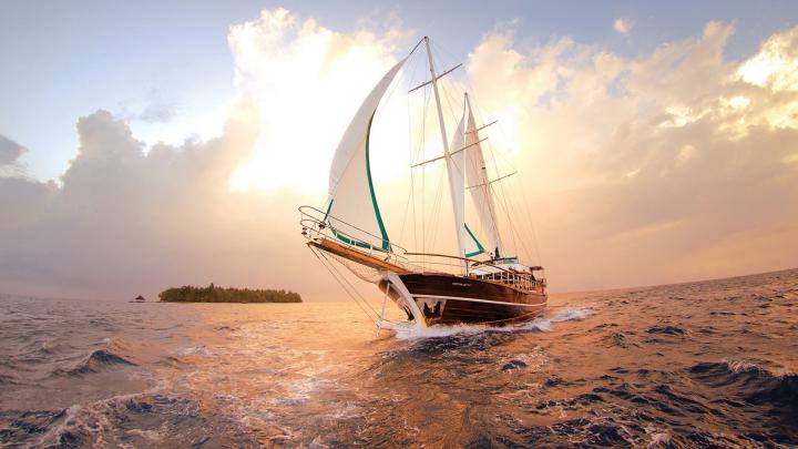 Yacht Wallpapers (29 Wallpapers) \u2013 Adorable Wallpapers