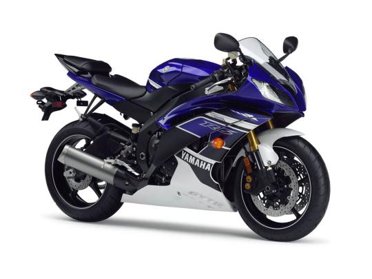 wallpapers: Yamaha YZF R6 Bike Wallpapers