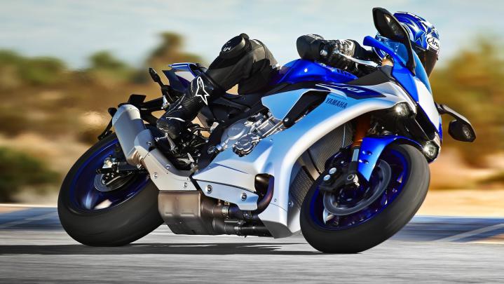 Yamaha R1 Wallpapers (70+ images)